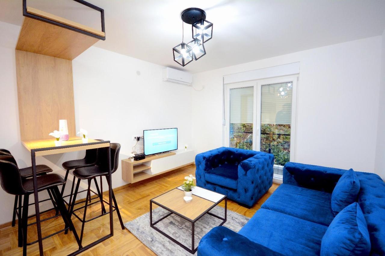 Apartamento Cvetkovic Lux Аpartmani & Free Garaza Vrnjačka Banja Exterior foto